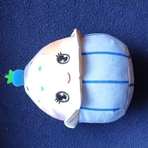 Sundae squishmallow scented small